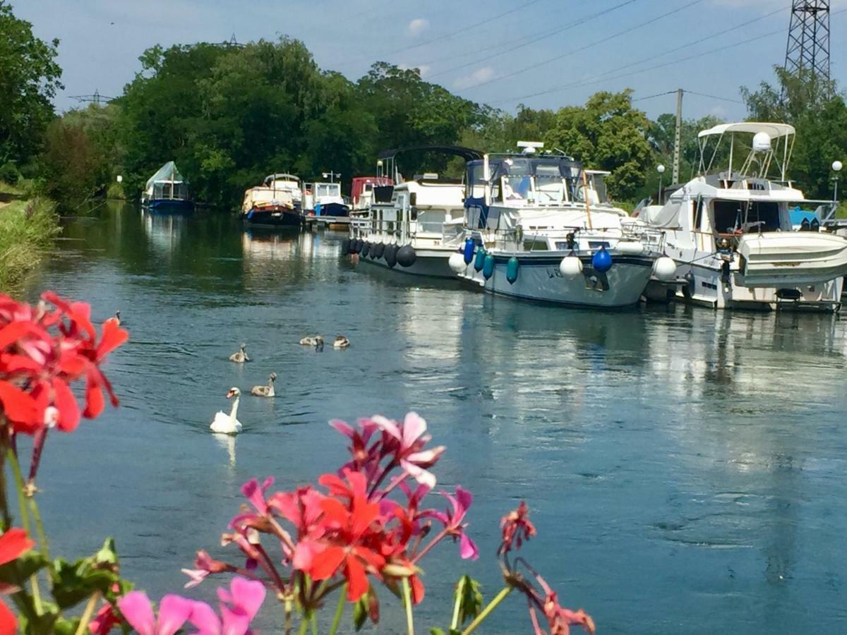 Camping Du Canal Kembs ภายนอก รูปภาพ
